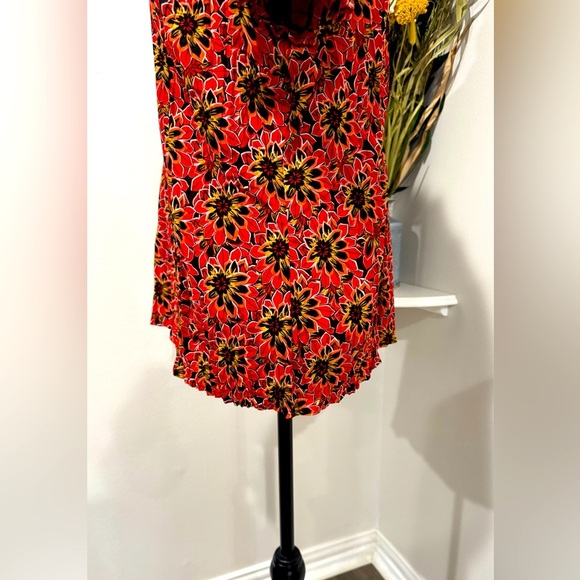 Fred David Red Black Short Sleeve pleated Stretch Button Down Shirt size Large - Picture 5 of 8